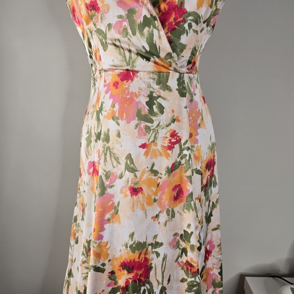 Hutch Ella Floral Satin Open Back Maxi Dress Flutter Sleeves Size 6 Wedding - Picture 5 of 16